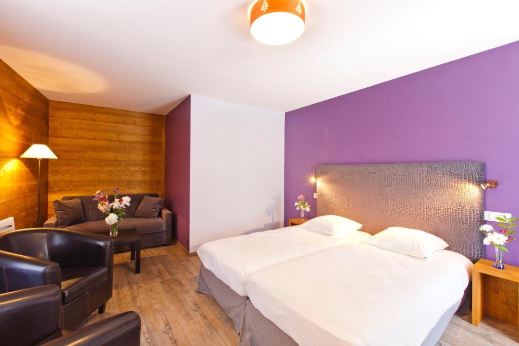 Logis Hotel Lbb - Les 2 Lacs Clairvaux-les-Lacs Room photo
